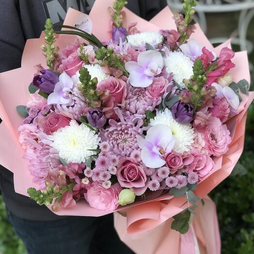 Deluxe bouquet 8