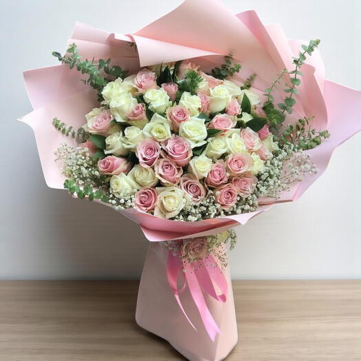 Elegance Arrangement with Pink and White Roses