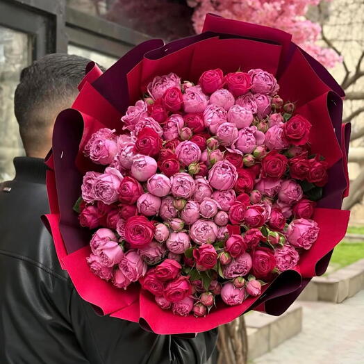 Şahane şakayık buketi