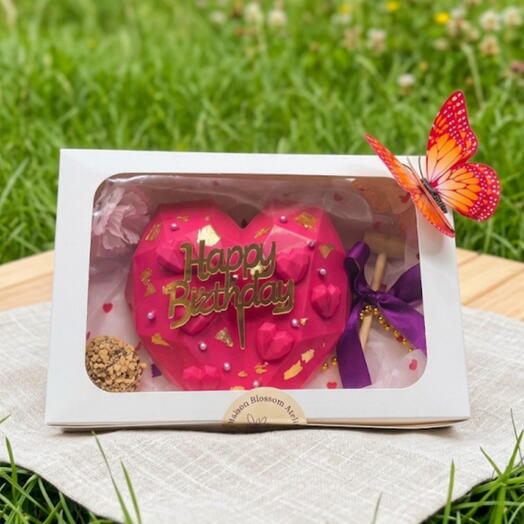 Pembe Kalp Pinyata Çikolata (Çiçek Dekorlu)🌺🌸