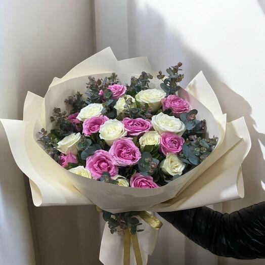 Pembe Beyaz Gul Buketi