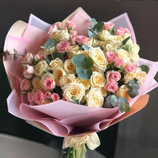 Pembe ve Somon Çardak Gul Buketi