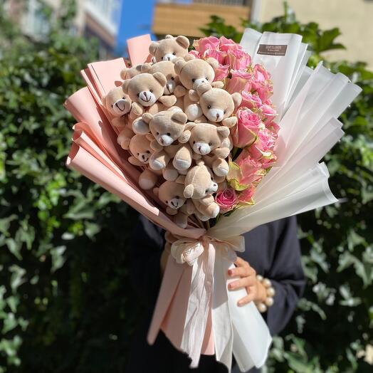 Peluş Ayıcıklı Gul Buketi