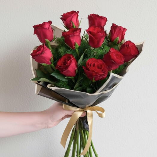 Elegans Kırmızı gul buketi