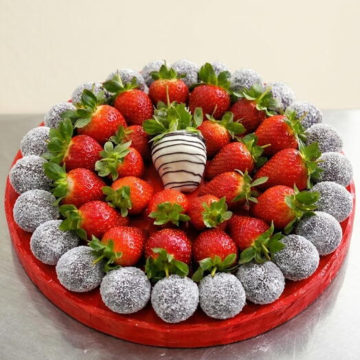 Çilek Buketi Fresh ve Çikolata Kaplı Enfes Lezzet