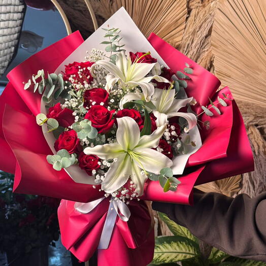 Lily and Rose Bouquet