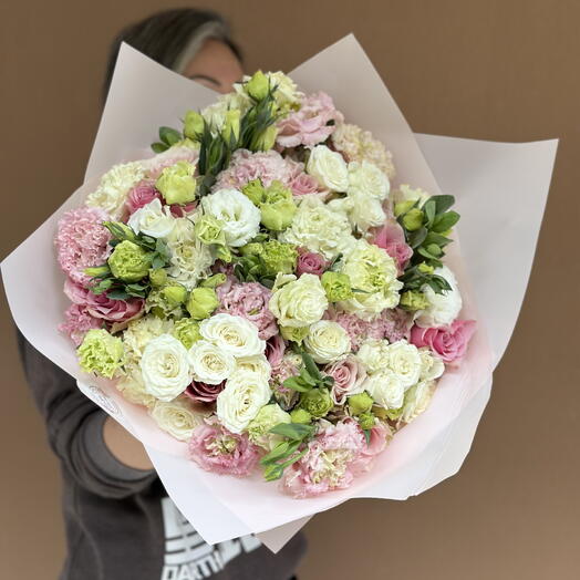 Mila Lisiantus buketi