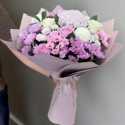 Gul,anastasia ve krizantem buketi