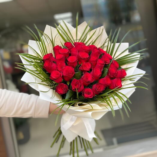 33 lu Kırmızı Gul Buketi