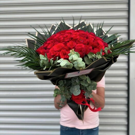 Kırmızı gul buketi