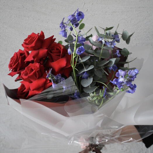 Kırmızı Gul   Lacivert Delfinium