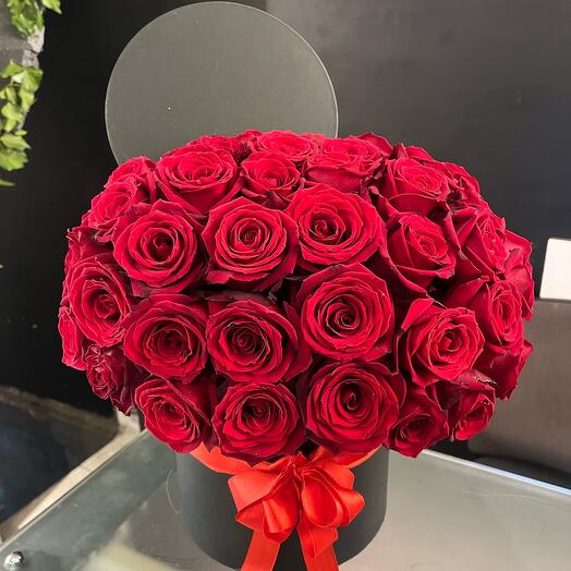 41 RED ROSE IN BOX
