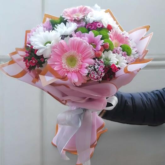 Pembe ve Beyaz Gerbera Aranjmanı