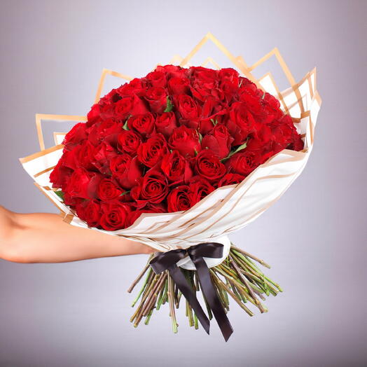 101 роза красная вешалка