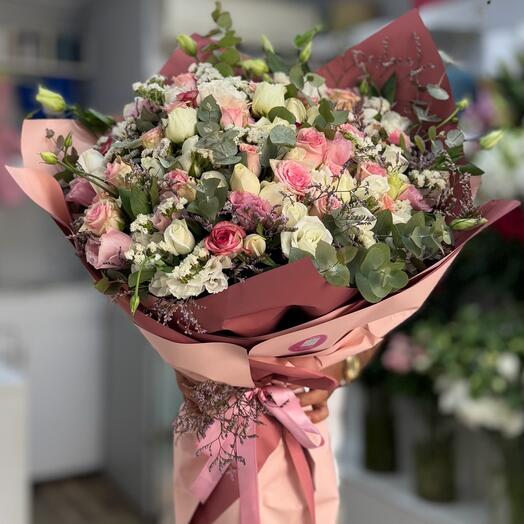 150 adet karışık gul buketi