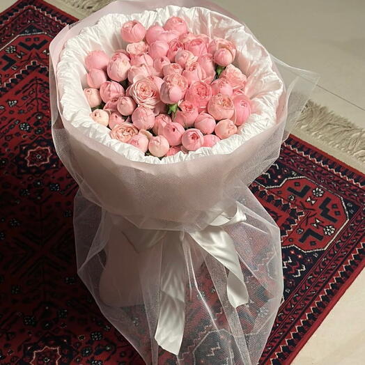 Pembe Şakayık Buketi