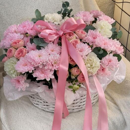 Pembe tonlu sepet