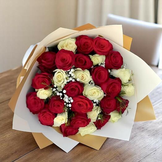 Kirmizi Beyaz Guller