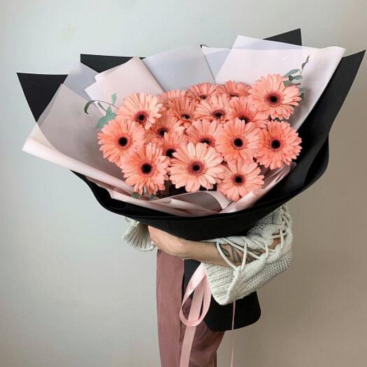 Buyuk Pembe Gerbera Buketi - 25 Adet Zarif Çiçekler
