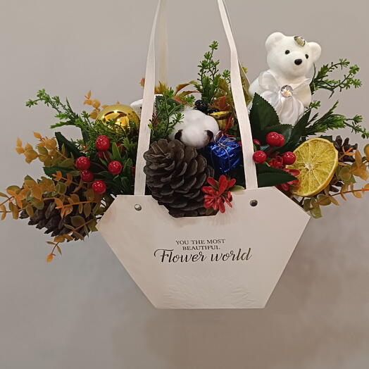 Yeni Yıl Özel Beyaz Kalp Çanta Aranjman