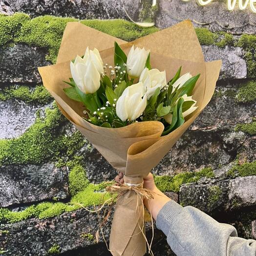 7 Li Beyaz Lale Buketi