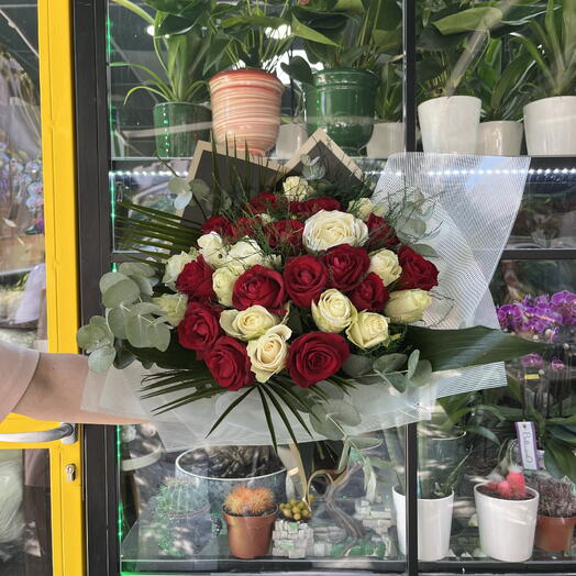 Beyza Kırmızı Gul Buketi