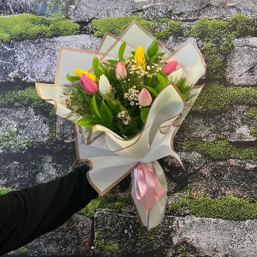 🌷10 Adet Pembe, Sarı ve Beyaz Lale Buketi💐