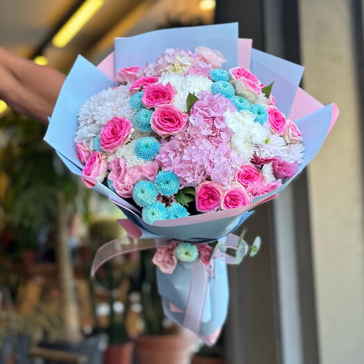 Mavi Pembe Duşler Çiçek Buketi