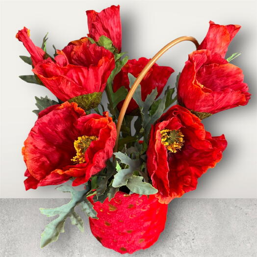 Red Poppies in a Velvet Bag 🌺