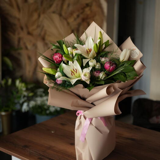 Lily Bouquet 5