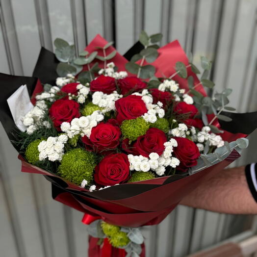 11 adet kırmızı gul