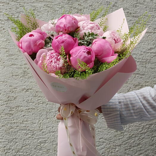 Ivy Bouquet 013 Peony Bouquet