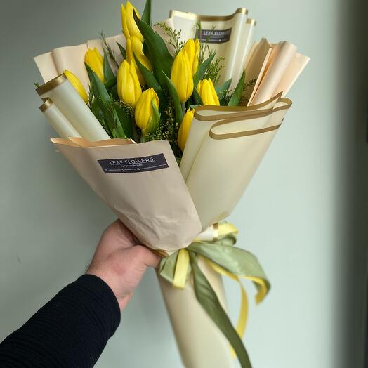Sarı Lale Buketi