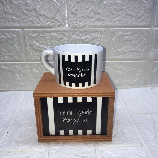 Ahşap Kutuda Kaliyeli Kupa