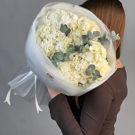 Beyaz Ortanca Buketi