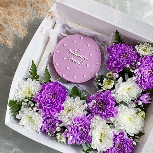 Bento Kekli Çiçek Kutusu 💜 | Özel Tasarım   Mesaj Eklenebilir
