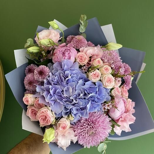 Şakayıklı ortancalı renkli karışık buket