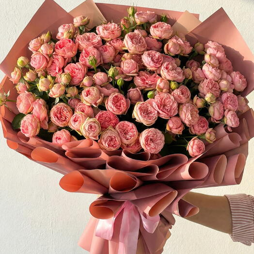 Pembe Şakayık Gul Monobuketi – 51 Adet Peony Rose ile Luks Buyuk Buket