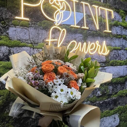 Point Flowers Turuncu gul beyaz gul ve papatya buketi