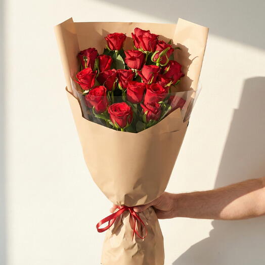 19 Adet Kırmızı Gul Buketi