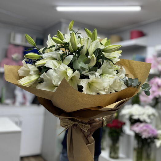 Ekstra buyuk boy lilyum buketi