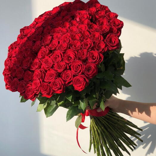 151 Kırmızı Gul Buketleri