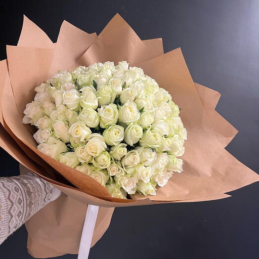 101 White roses