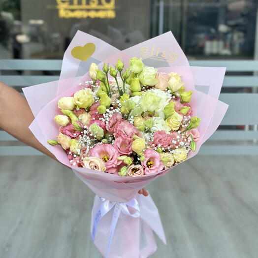 Elisa Mixed Bouquet M