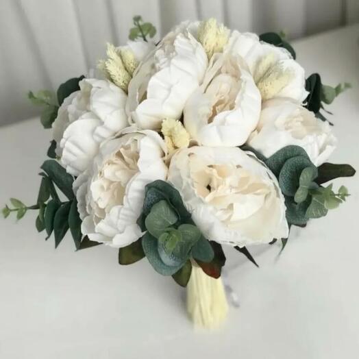 Yeni sezon okaliptuslu krem şakayık