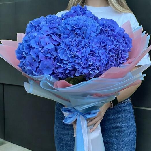Blue hydrangea bouquet