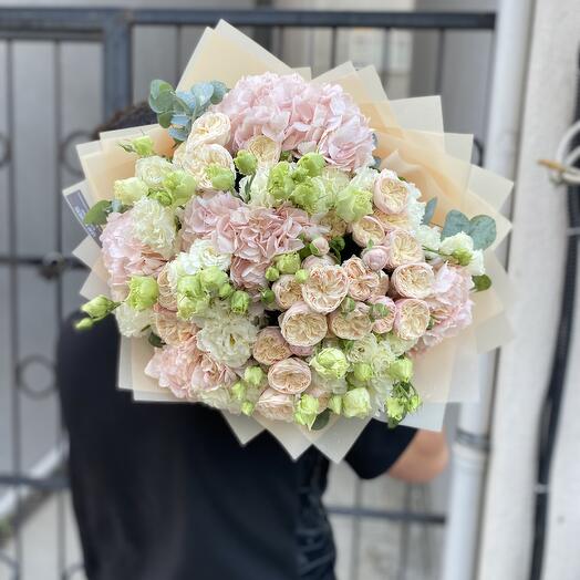 Ortancalı Gullu Lisyantuslu Buket