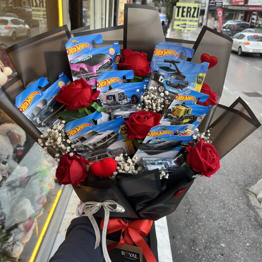 ÖZEL HOTWEELS ARABA GÜL BUKETİ