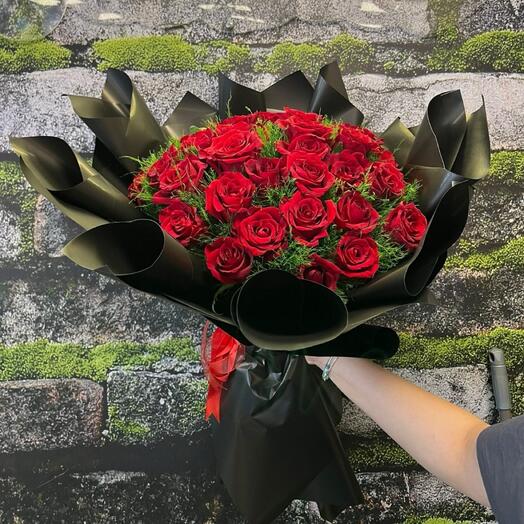 41 Li DELUXE Kırmızı Gul Buketi