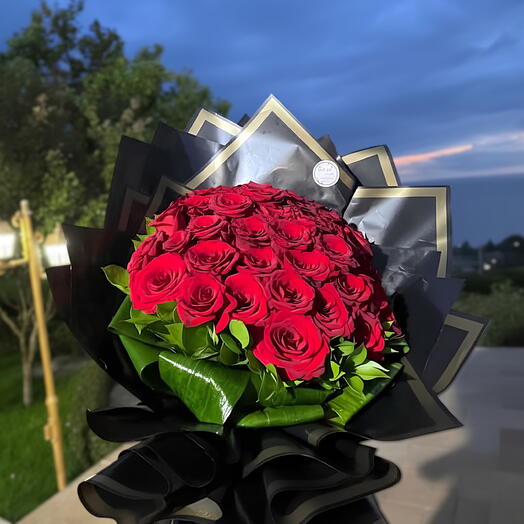 41 li Kırmızı Gul Buketi